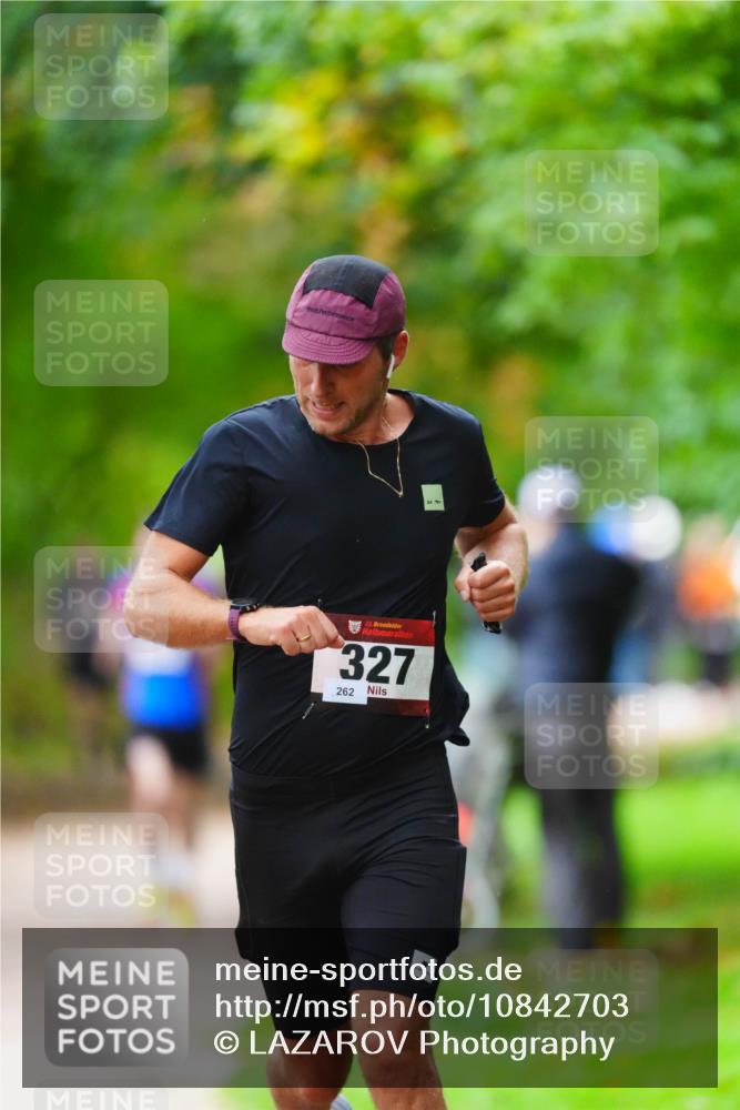 11.10.2026 - Bramfelder Halbmarathon 2026 LAZAROV Photography http://msf.ph/oto/10842703 11.10.2026 10:33:27 Laufen 35, 327, 262 meine-sportfotos.de