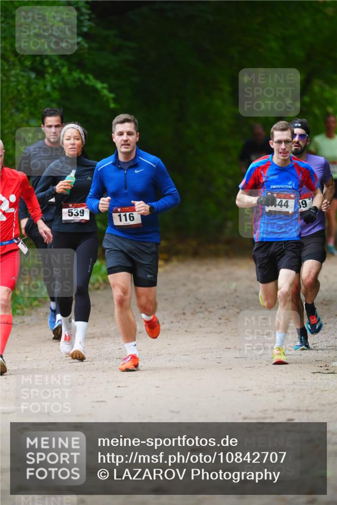11.10.2026 - Bramfelder Halbmarathon 2026 LAZAROV Photography http://msf.ph/oto/10842707 11.10.2026 10:33:30 Laufen 539, 116, 444, 9 meine-sportfotos.de