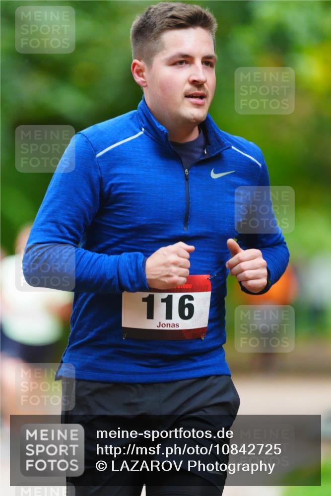 11.10.2026 - Bramfelder Halbmarathon 2026 LAZAROV Photography http://msf.ph/oto/10842725 11.10.2026 10:33:40 Laufen 116 meine-sportfotos.de