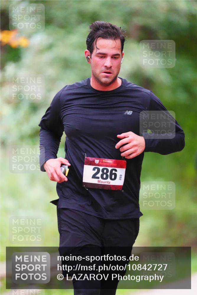 11.10.2026 - Bramfelder Halbmarathon 2026 LAZAROV Photography http://msf.ph/oto/10842727 11.10.2026 10:33:41 Laufen 35, 286 meine-sportfotos.de