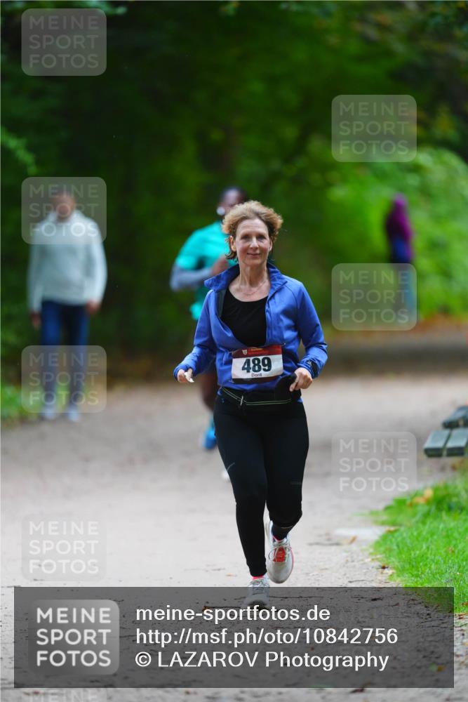11.10.2026 - Bramfelder Halbmarathon 2026 LAZAROV Photography http://msf.ph/oto/10842756 11.10.2026 10:34:10 Laufen 489 meine-sportfotos.de