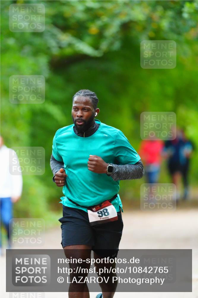 11.10.2026 - Bramfelder Halbmarathon 2026 LAZAROV Photography http://msf.ph/oto/10842765 11.10.2026 10:34:19 Laufen 98 meine-sportfotos.de