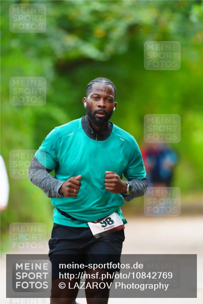 11.10.2026 - Bramfelder Halbmarathon 2026 LAZAROV Photography http://msf.ph/oto/10842769 11.10.2026 10:34:20 Laufen 98 meine-sportfotos.de
