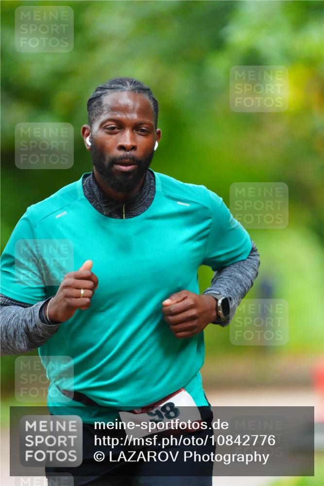 11.10.2026 - Bramfelder Halbmarathon 2026 LAZAROV Photography http://msf.ph/oto/10842776 11.10.2026 10:34:22 Laufen 18 meine-sportfotos.de