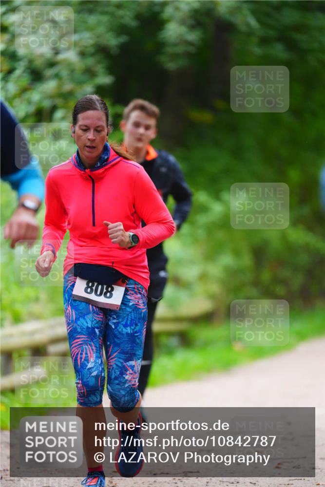 11.10.2026 - Bramfelder Halbmarathon 2026 LAZAROV Photography http://msf.ph/oto/10842787 11.10.2026 10:34:40 Laufen 808 meine-sportfotos.de