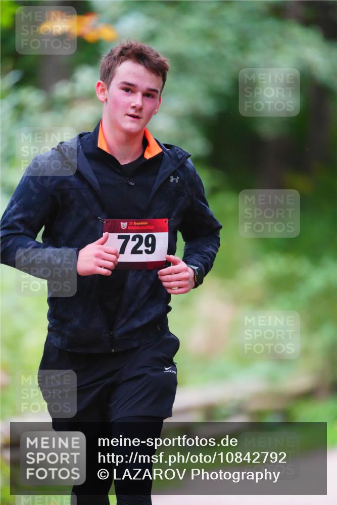 11.10.2026 - Bramfelder Halbmarathon 2026 LAZAROV Photography http://msf.ph/oto/10842792 11.10.2026 10:34:46 Laufen 35, 729 meine-sportfotos.de
