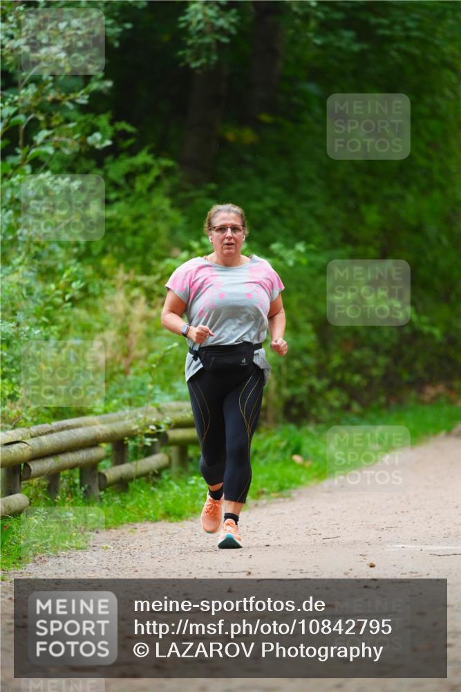 11.10.2026 - Bramfelder Halbmarathon 2026 LAZAROV Photography http://msf.ph/oto/10842795 11.10.2026 10:34:50 Laufen  meine-sportfotos.de