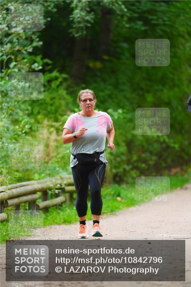 11.10.2026 - Bramfelder Halbmarathon 2026 LAZAROV Photography http://msf.ph/oto/10842796 11.10.2026 10:34:51 Laufen  meine-sportfotos.de