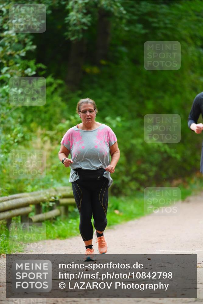 11.10.2026 - Bramfelder Halbmarathon 2026 LAZAROV Photography http://msf.ph/oto/10842798 11.10.2026 10:34:51 Laufen  meine-sportfotos.de
