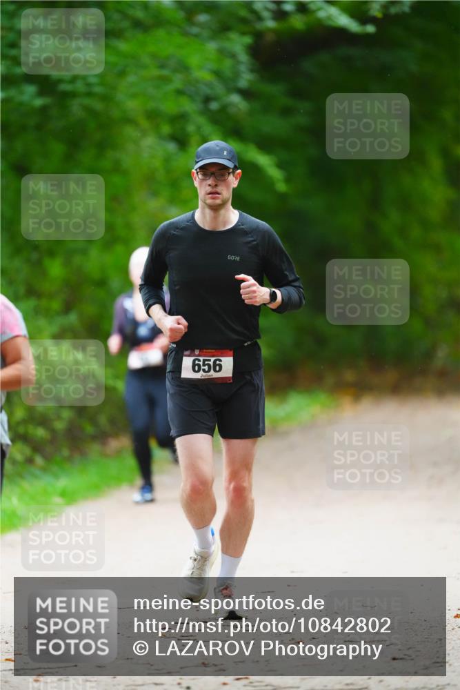 11.10.2026 - Bramfelder Halbmarathon 2026 LAZAROV Photography http://msf.ph/oto/10842802 11.10.2026 10:34:53 Laufen 656 meine-sportfotos.de