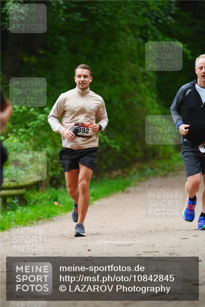 11.10.2026 - Bramfelder Halbmarathon 2026 LAZAROV Photography http://msf.ph/oto/10842845 11.10.2026 10:35:24 Laufen 392 meine-sportfotos.de