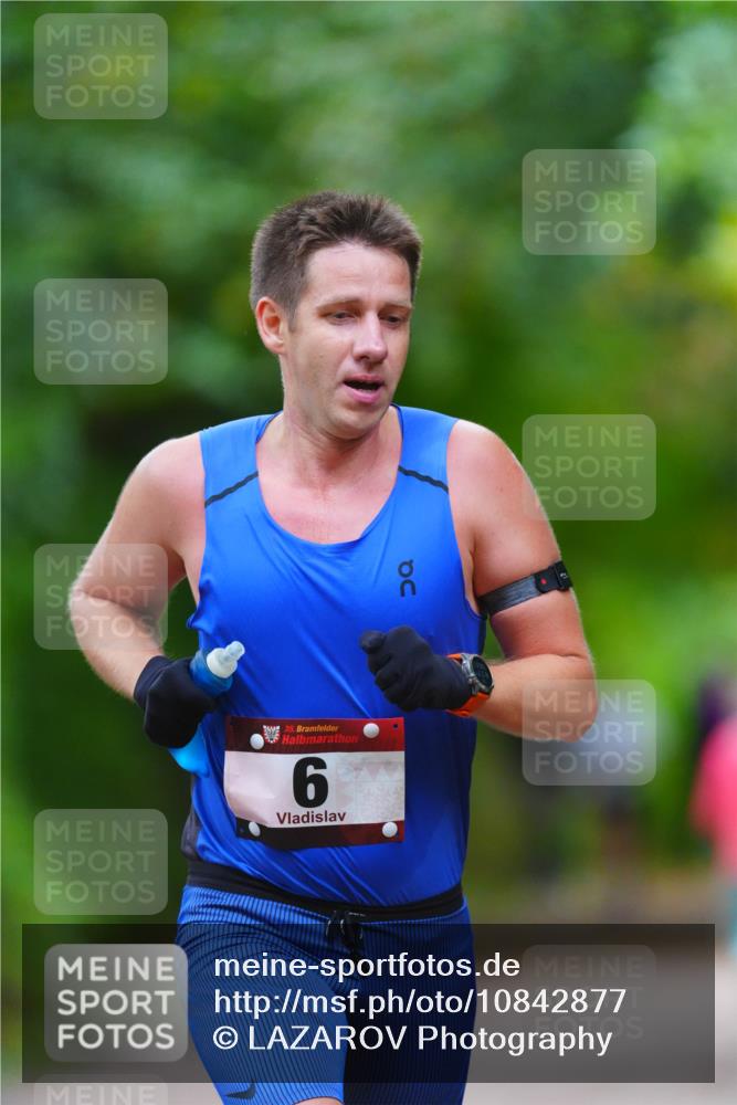11.10.2026 - Bramfelder Halbmarathon 2026 LAZAROV Photography http://msf.ph/oto/10842877 11.10.2026 10:35:53 Laufen 35, 6 meine-sportfotos.de