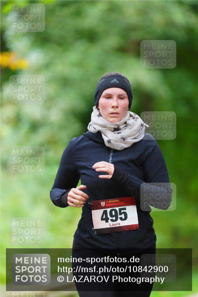 11.10.2026 - Bramfelder Halbmarathon 2026 LAZAROV Photography http://msf.ph/oto/10842900 11.10.2026 10:36:19 Laufen 35, 495 meine-sportfotos.de
