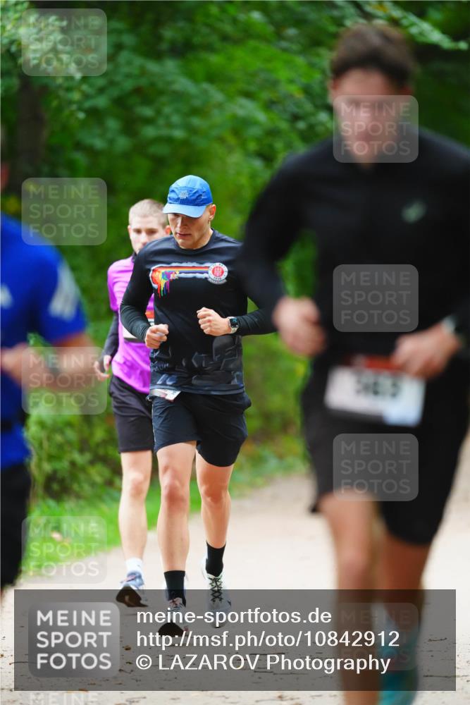 11.10.2026 - Bramfelder Halbmarathon 2026 LAZAROV Photography http://msf.ph/oto/10842912 11.10.2026 10:36:47 Laufen  meine-sportfotos.de