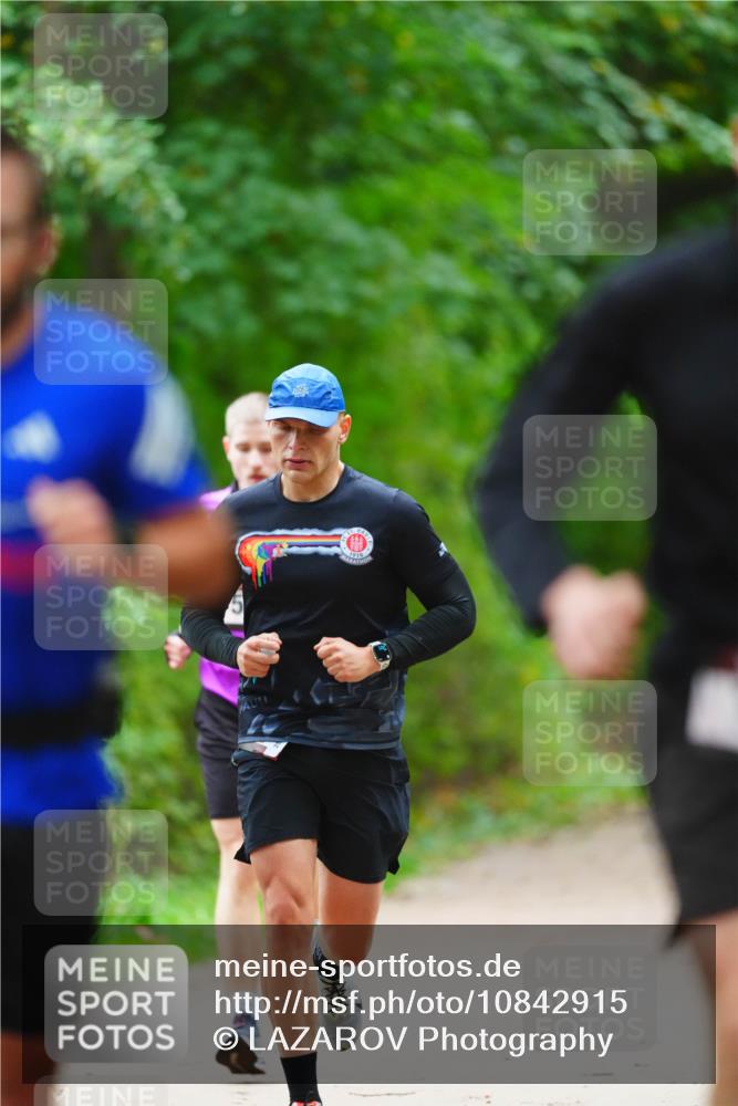 11.10.2026 - Bramfelder Halbmarathon 2026 LAZAROV Photography http://msf.ph/oto/10842915 11.10.2026 10:36:48 Laufen  meine-sportfotos.de