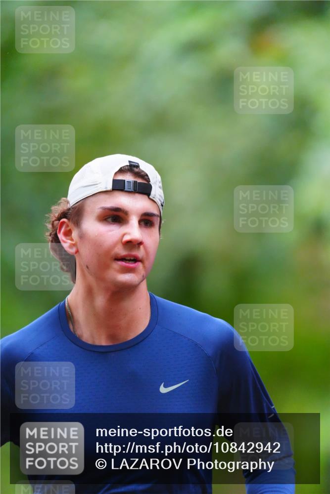 11.10.2026 - Bramfelder Halbmarathon 2026 LAZAROV Photography http://msf.ph/oto/10842942 11.10.2026 10:37:05 Laufen  meine-sportfotos.de