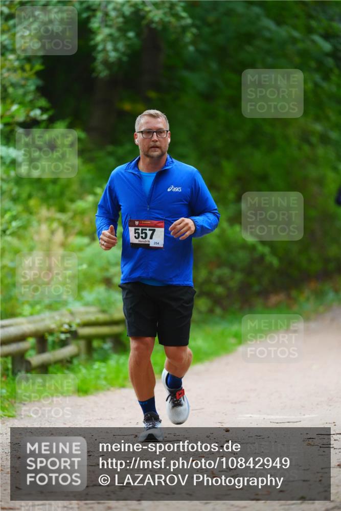 11.10.2026 - Bramfelder Halbmarathon 2026 LAZAROV Photography http://msf.ph/oto/10842949 11.10.2026 10:37:29 Laufen 557 meine-sportfotos.de