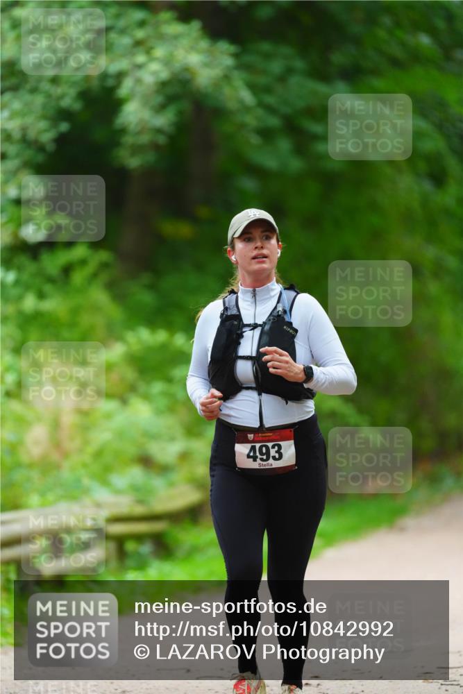 11.10.2026 - Bramfelder Halbmarathon 2026 LAZAROV Photography http://msf.ph/oto/10842992 11.10.2026 10:37:55 Laufen 493 meine-sportfotos.de