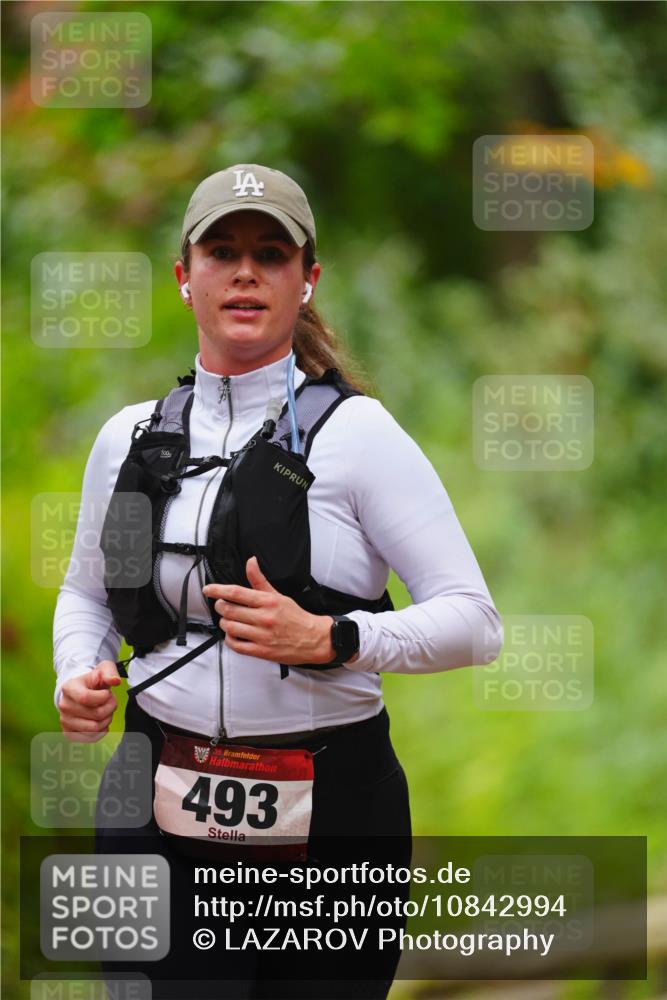 11.10.2026 - Bramfelder Halbmarathon 2026 LAZAROV Photography http://msf.ph/oto/10842994 11.10.2026 10:37:59 Laufen 500, 35, 493 meine-sportfotos.de