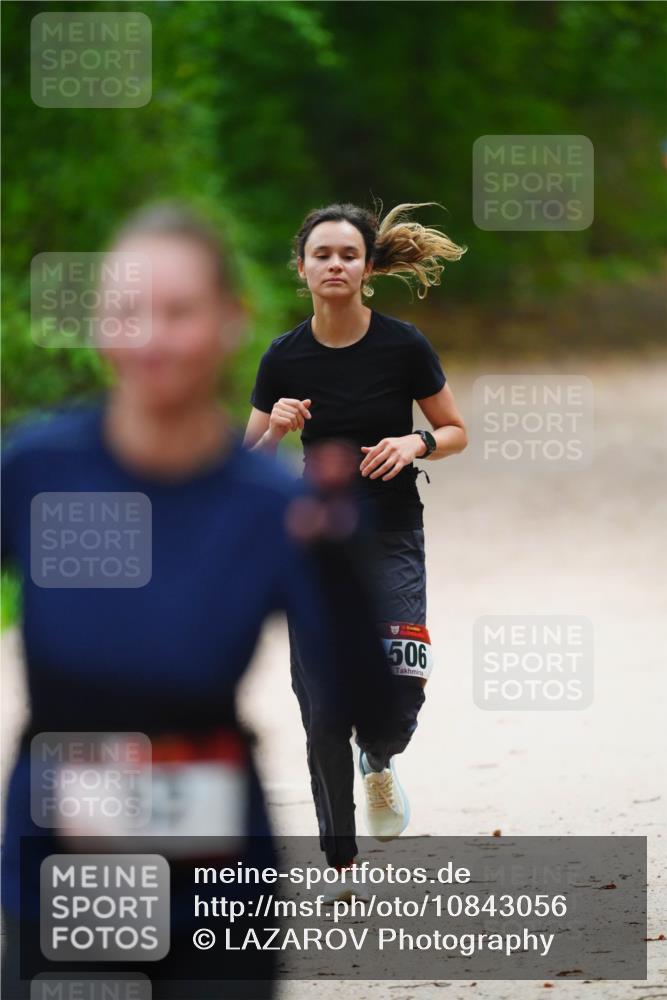 11.10.2026 - Bramfelder Halbmarathon 2026 LAZAROV Photography http://msf.ph/oto/10843056 11.10.2026 10:38:53 Laufen 506 meine-sportfotos.de