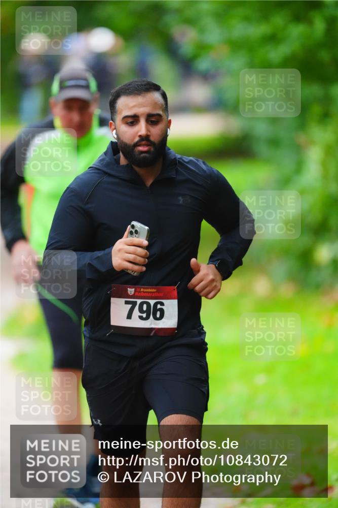 11.10.2026 - Bramfelder Halbmarathon 2026 LAZAROV Photography http://msf.ph/oto/10843072 11.10.2026 10:39:00 Laufen 5, 796 meine-sportfotos.de