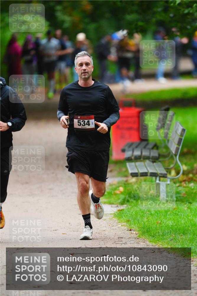 11.10.2026 - Bramfelder Halbmarathon 2026 LAZAROV Photography http://msf.ph/oto/10843090 11.10.2026 10:39:16 Laufen 27, 534 meine-sportfotos.de