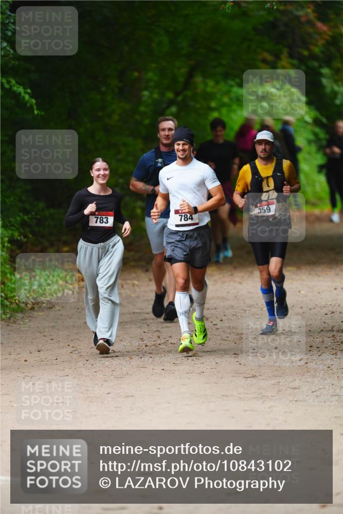 11.10.2026 - Bramfelder Halbmarathon 2026 LAZAROV Photography http://msf.ph/oto/10843102 11.10.2026 10:39:31 Laufen 783, 784, 359 meine-sportfotos.de