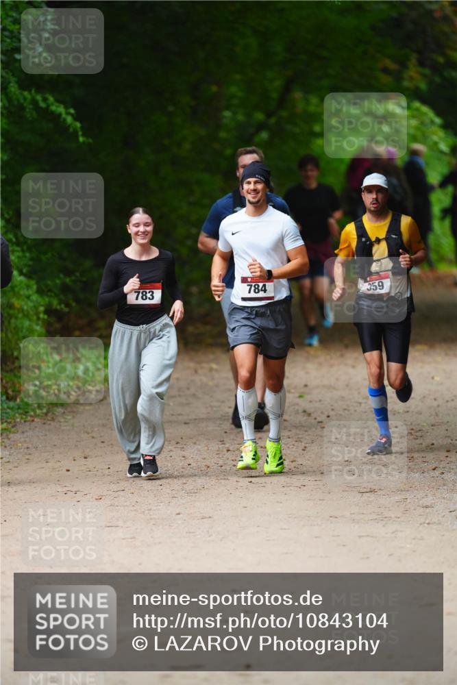 11.10.2026 - Bramfelder Halbmarathon 2026 LAZAROV Photography http://msf.ph/oto/10843104 11.10.2026 10:39:32 Laufen 783, 784, 359 meine-sportfotos.de