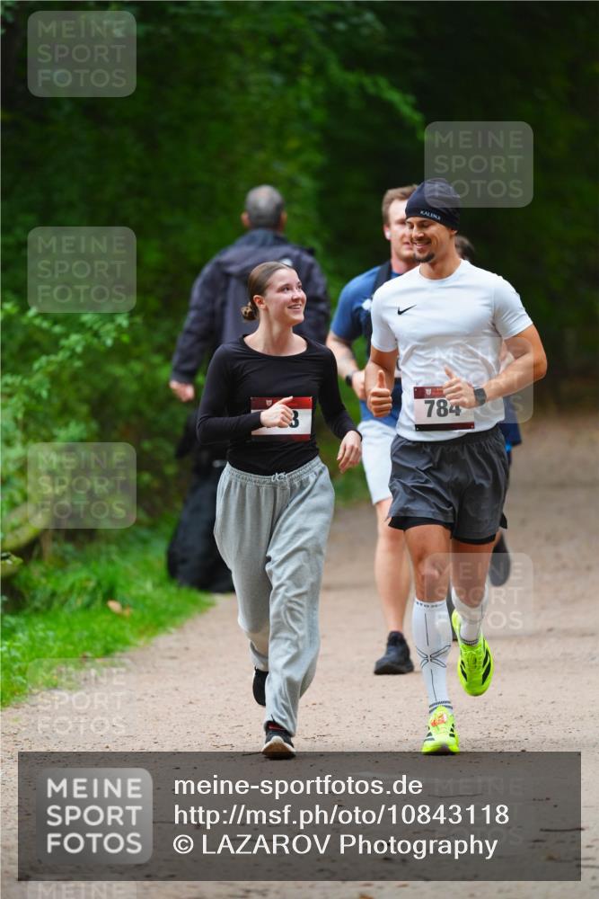 11.10.2026 - Bramfelder Halbmarathon 2026 LAZAROV Photography http://msf.ph/oto/10843118 11.10.2026 10:39:37 Laufen 784 meine-sportfotos.de