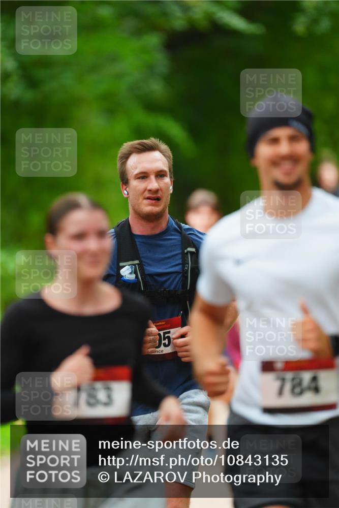 11.10.2026 - Bramfelder Halbmarathon 2026 LAZAROV Photography http://msf.ph/oto/10843135 11.10.2026 10:39:44 Laufen 783, 35, 784 meine-sportfotos.de