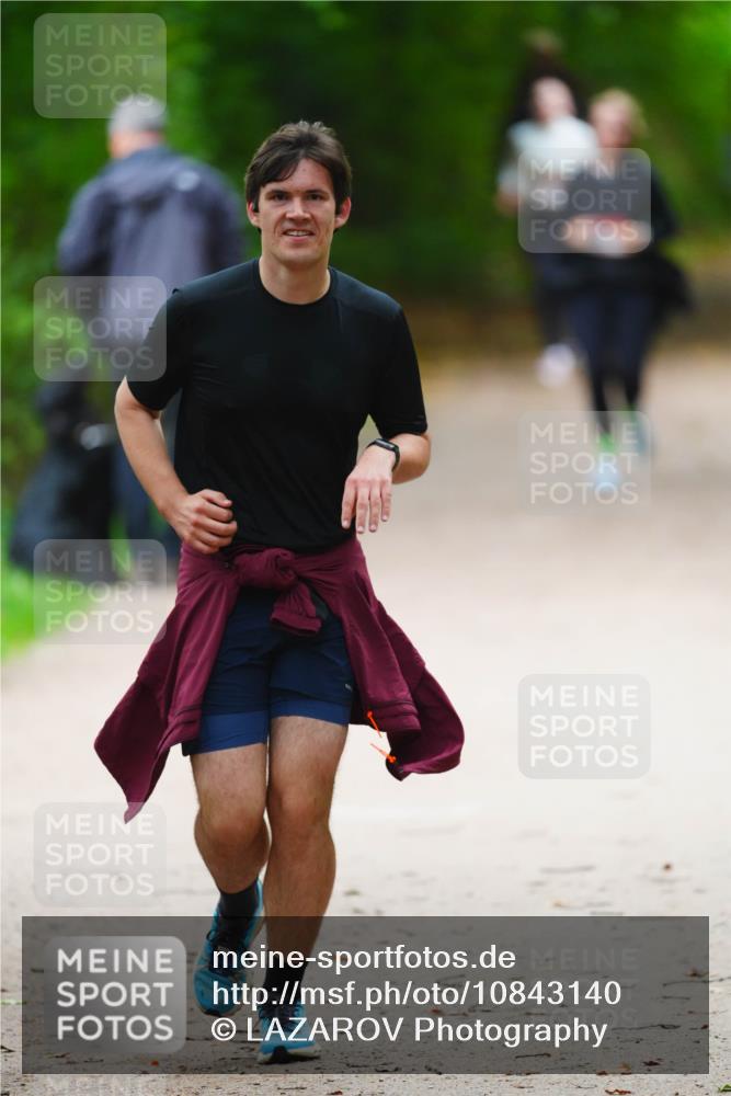 11.10.2026 - Bramfelder Halbmarathon 2026 LAZAROV Photography http://msf.ph/oto/10843140 11.10.2026 10:39:49 Laufen  meine-sportfotos.de