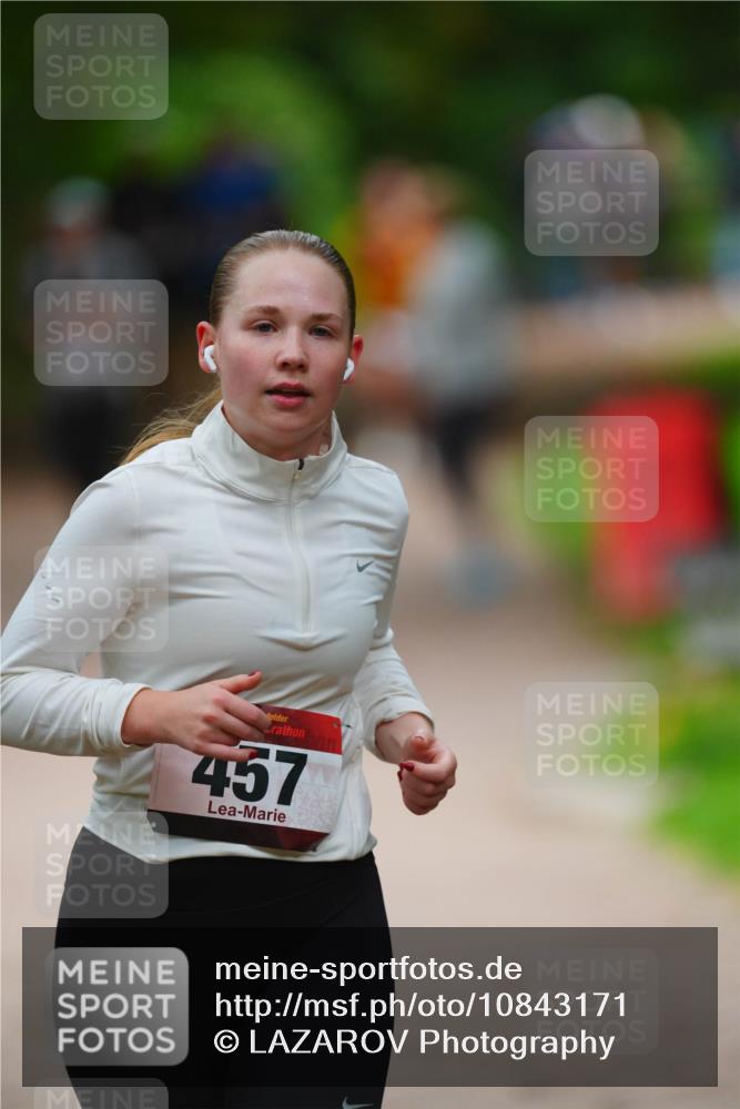 11.10.2026 - Bramfelder Halbmarathon 2026 LAZAROV Photography http://msf.ph/oto/10843171 11.10.2026 10:40:09 Laufen 457 meine-sportfotos.de