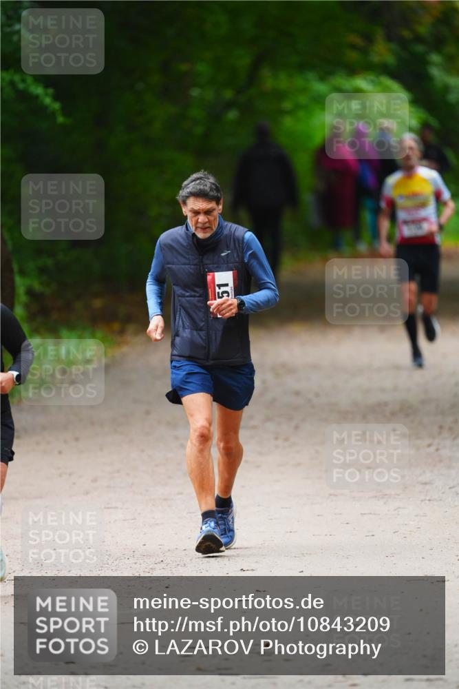11.10.2026 - Bramfelder Halbmarathon 2026 LAZAROV Photography http://msf.ph/oto/10843209 11.10.2026 10:40:37 Laufen 51 meine-sportfotos.de