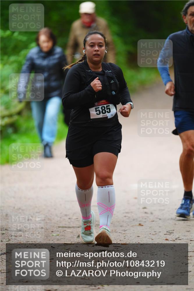 11.10.2026 - Bramfelder Halbmarathon 2026 LAZAROV Photography http://msf.ph/oto/10843219 11.10.2026 10:40:41 Laufen 585, 75 meine-sportfotos.de
