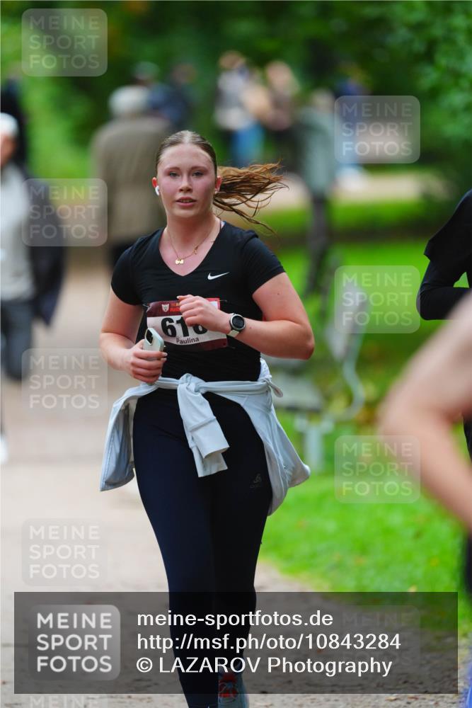 11.10.2026 - Bramfelder Halbmarathon 2026 LAZAROV Photography http://msf.ph/oto/10843284 11.10.2026 10:41:27 Laufen 616 meine-sportfotos.de