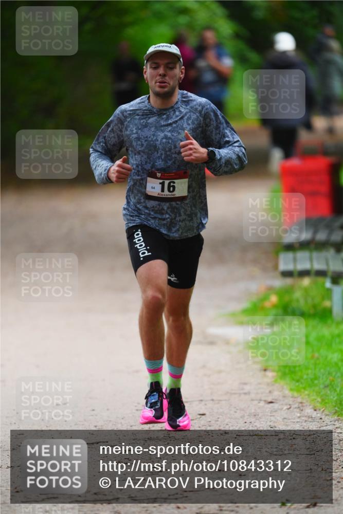 11.10.2026 - Bramfelder Halbmarathon 2026 LAZAROV Photography http://msf.ph/oto/10843312 11.10.2026 10:41:46 Laufen 64, 16 meine-sportfotos.de