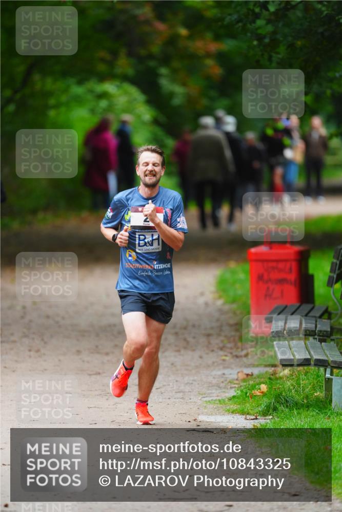 11.10.2026 - Bramfelder Halbmarathon 2026 LAZAROV Photography http://msf.ph/oto/10843325 11.10.2026 10:41:55 Laufen  meine-sportfotos.de