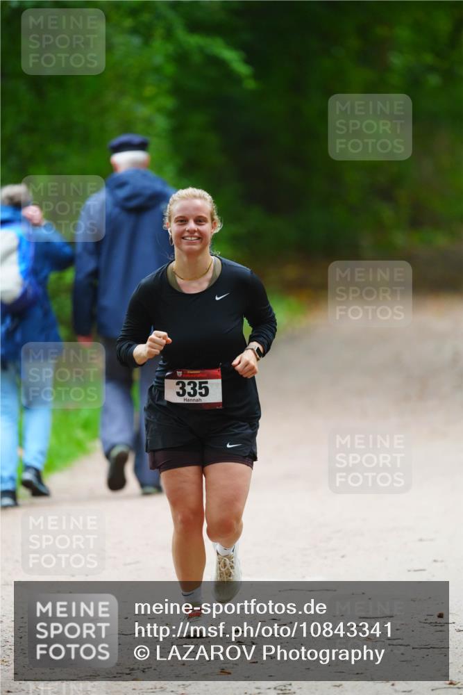 11.10.2026 - Bramfelder Halbmarathon 2026 LAZAROV Photography http://msf.ph/oto/10843341 11.10.2026 10:42:05 Laufen 335 meine-sportfotos.de