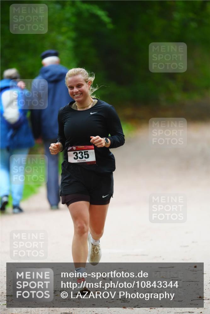 11.10.2026 - Bramfelder Halbmarathon 2026 LAZAROV Photography http://msf.ph/oto/10843344 11.10.2026 10:42:05 Laufen 335 meine-sportfotos.de