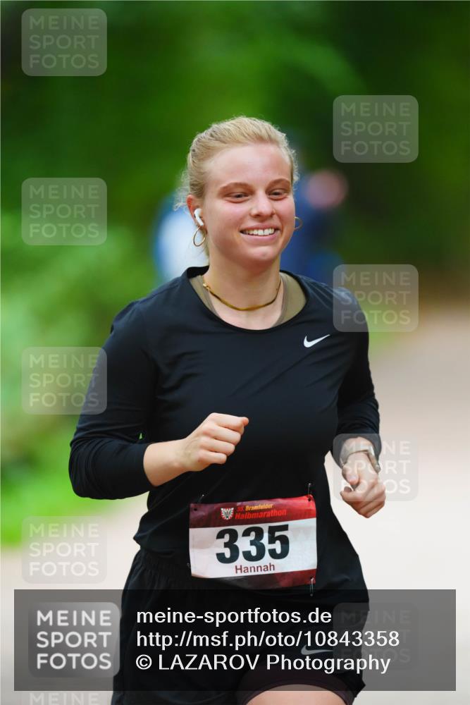 11.10.2026 - Bramfelder Halbmarathon 2026 LAZAROV Photography http://msf.ph/oto/10843358 11.10.2026 10:42:10 Laufen 35, 335 meine-sportfotos.de