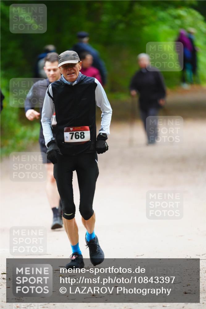 11.10.2026 - Bramfelder Halbmarathon 2026 LAZAROV Photography http://msf.ph/oto/10843397 11.10.2026 10:42:32 Laufen 768 meine-sportfotos.de
