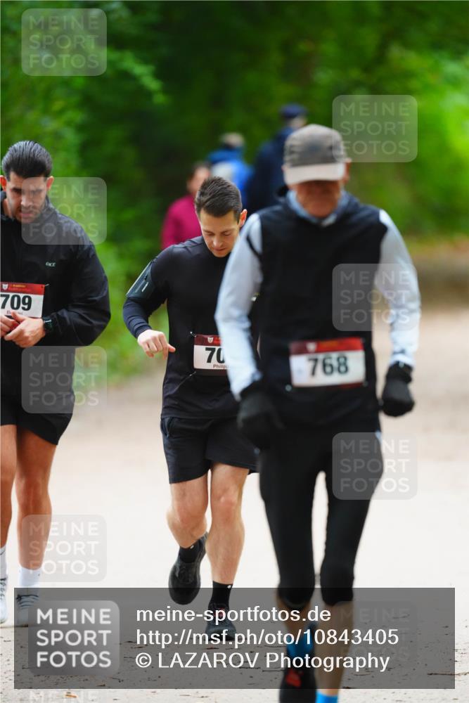 11.10.2026 - Bramfelder Halbmarathon 2026 LAZAROV Photography http://msf.ph/oto/10843405 11.10.2026 10:42:35 Laufen 709, 70, 768 meine-sportfotos.de