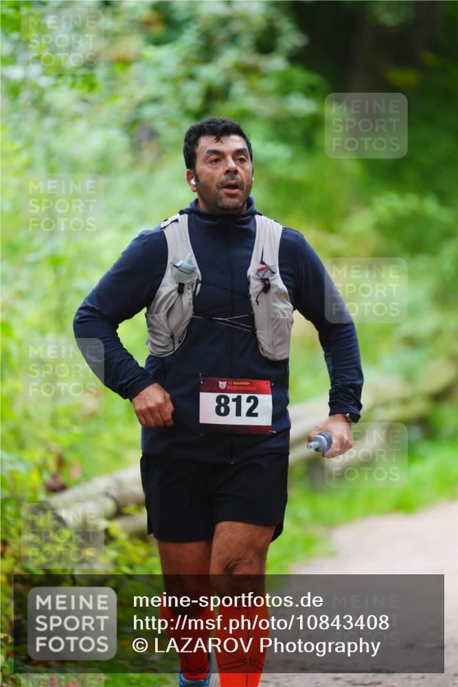 11.10.2026 - Bramfelder Halbmarathon 2026 LAZAROV Photography http://msf.ph/oto/10843408 11.10.2026 10:42:36 Laufen 812 meine-sportfotos.de
