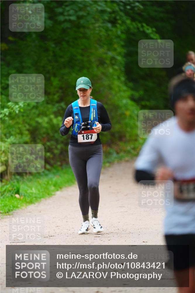 11.10.2026 - Bramfelder Halbmarathon 2026 LAZAROV Photography http://msf.ph/oto/10843421 11.10.2026 10:43:02 Laufen 187 meine-sportfotos.de