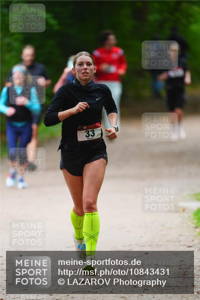 11.10.2026 - Bramfelder Halbmarathon 2026 LAZAROV Photography http://msf.ph/oto/10843431 11.10.2026 10:43:06 Laufen 33 meine-sportfotos.de