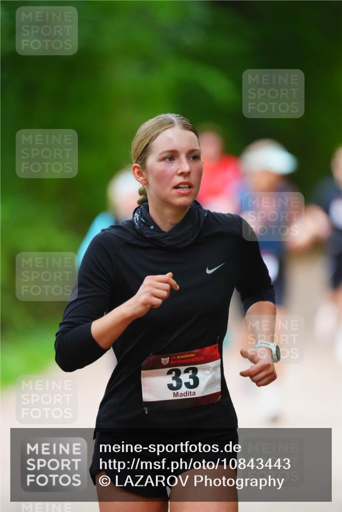 11.10.2026 - Bramfelder Halbmarathon 2026 LAZAROV Photography http://msf.ph/oto/10843443 11.10.2026 10:43:09 Laufen 35, 33 meine-sportfotos.de