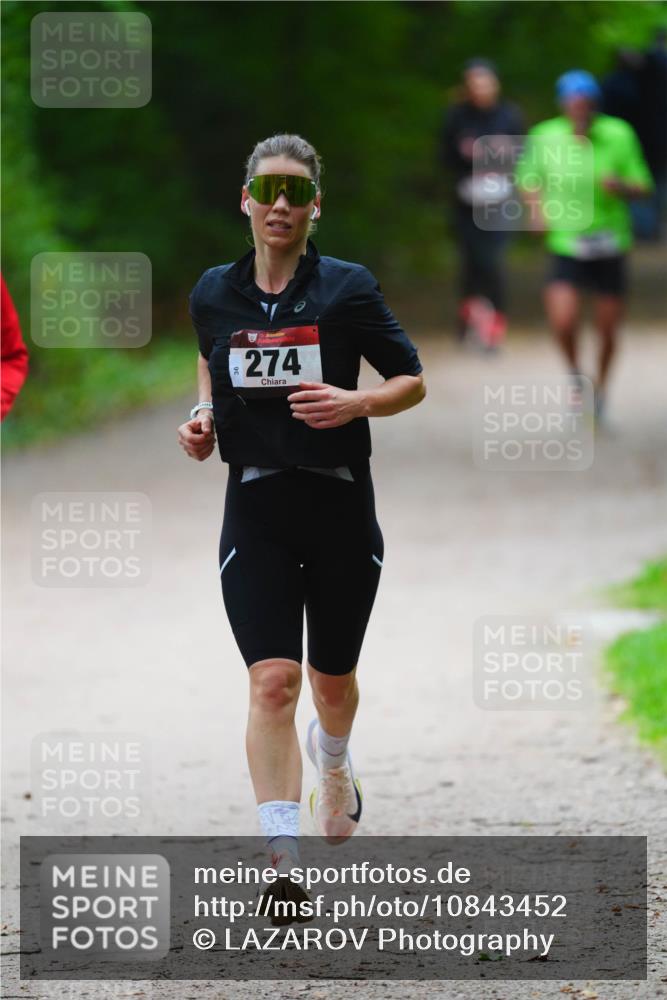 11.10.2026 - Bramfelder Halbmarathon 2026 LAZAROV Photography http://msf.ph/oto/10843452 11.10.2026 10:43:16 Laufen 274 meine-sportfotos.de