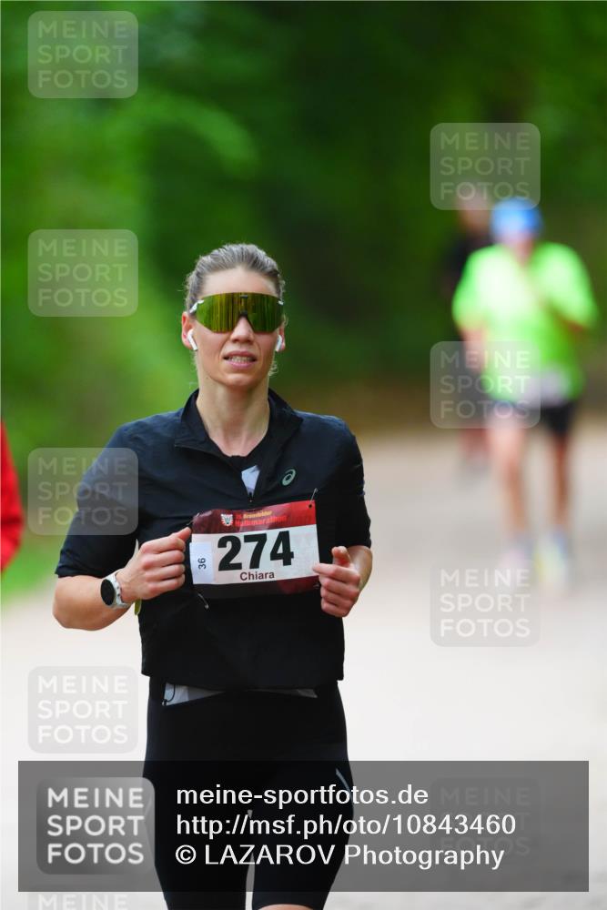 11.10.2026 - Bramfelder Halbmarathon 2026 LAZAROV Photography http://msf.ph/oto/10843460 11.10.2026 10:43:18 Laufen 35, 274 meine-sportfotos.de