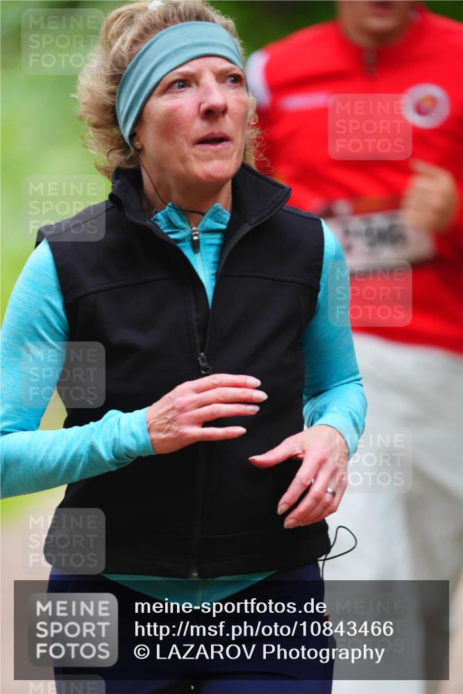 11.10.2026 - Bramfelder Halbmarathon 2026 LAZAROV Photography http://msf.ph/oto/10843466 11.10.2026 10:43:20 Laufen  meine-sportfotos.de