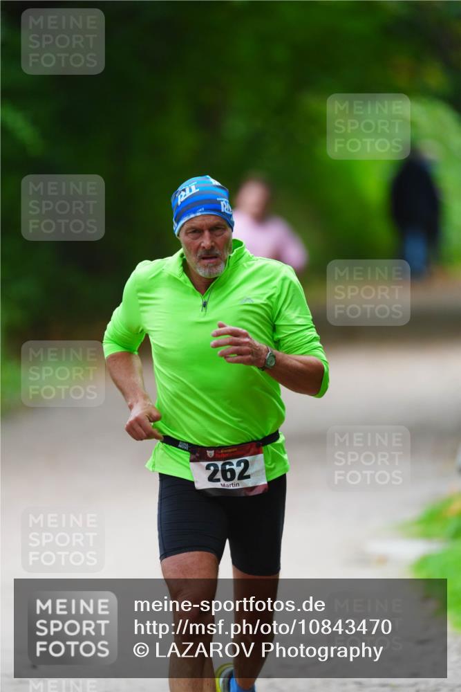 11.10.2026 - Bramfelder Halbmarathon 2026 LAZAROV Photography http://msf.ph/oto/10843470 11.10.2026 10:43:26 Laufen 262 meine-sportfotos.de